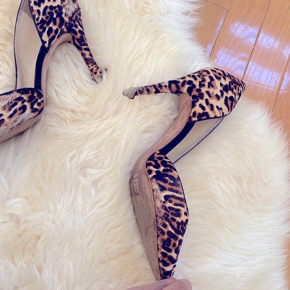 Pony Hair Leopard Jessica Simpson D’Orsay Pumps. - Picture 3 of 4